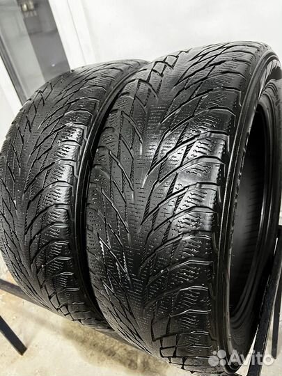 Nokian Tyres Hakkapeliitta R2 215/55 R17 98R