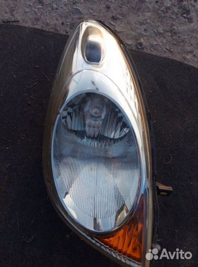 Фара Nissan Note