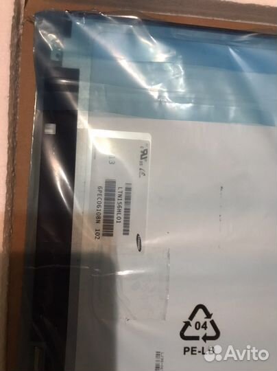 Экран на ноутбук Samsung