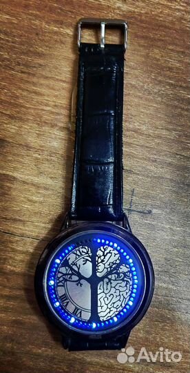 Наручные сенсорные бинарные часы