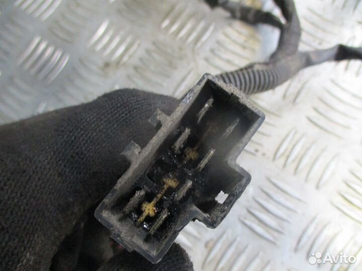 Проводка на форсунки Dodge Caravan 3.0 2000г