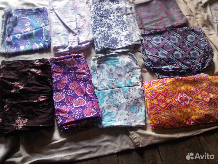 Отрезы тканей для шитья