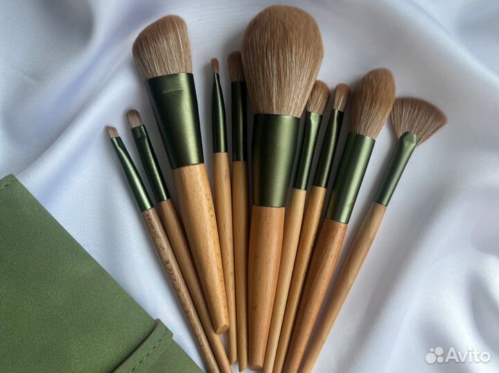Набор кистей для макияжа