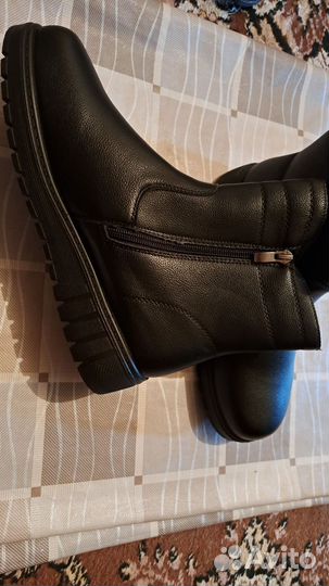 Сапоги женские