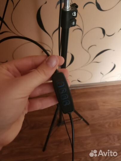 Кольцевая лампа