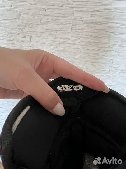 Краги хоккейные