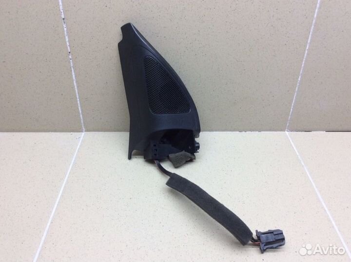 Крышка зеркала внутренняя левая Volkswagen Golf 6