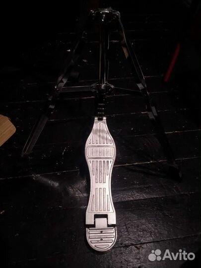 Стойки для хай хэта и малого барабана