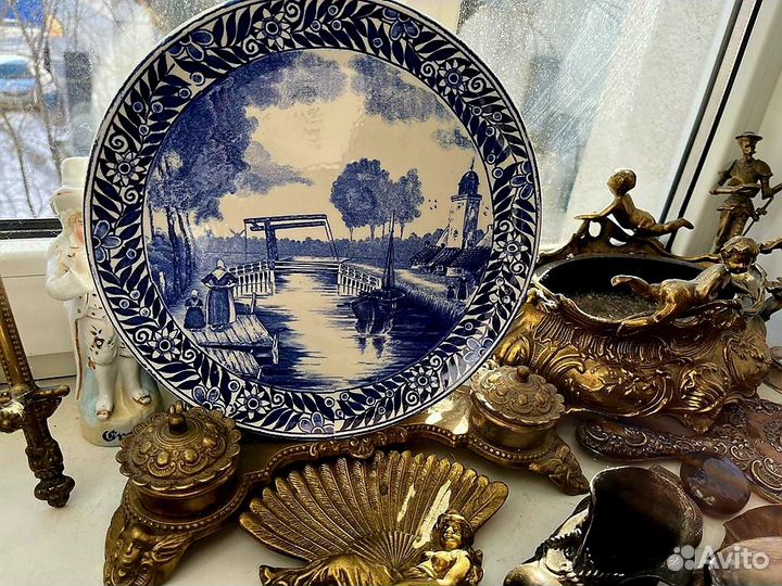 Сюжетная тарелка фарфор Delft