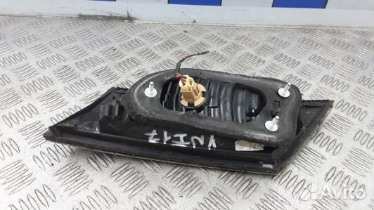 Фонарь левый 3-5 двери honda civic 8 (YNI17MX02)