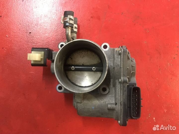 Заслонка дроссельная Toyota Camry V50 2AR-FE