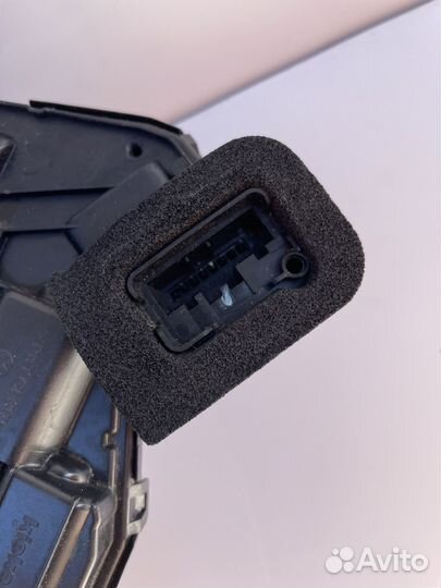 Замок двери задней левой VW Tiguan 2