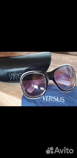 Солнцезащитные очки женские Versace