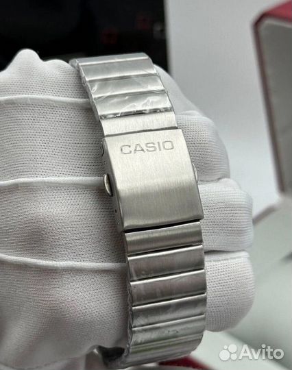 Наручные часы casio