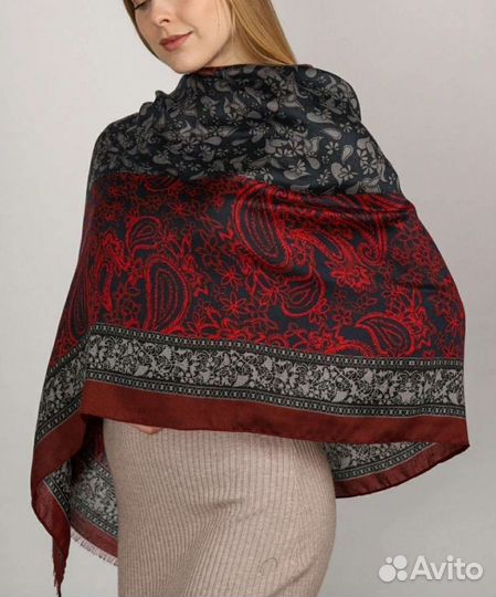 Шарфы и палантины