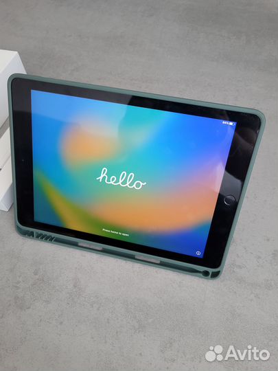 iPad 6 поколения 128 гб + apple pencil