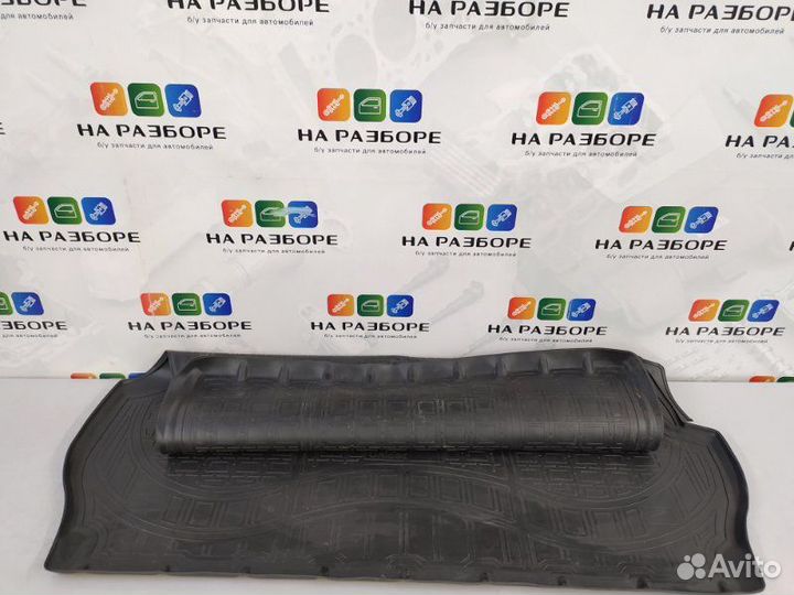 Коврик багажника Toyota Land Cruiser 200 1VD-FTV