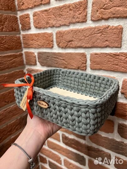 Вязаные корзинки ручной работы