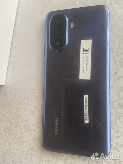 HUAWEI nova Y70, 4/128 ГБ