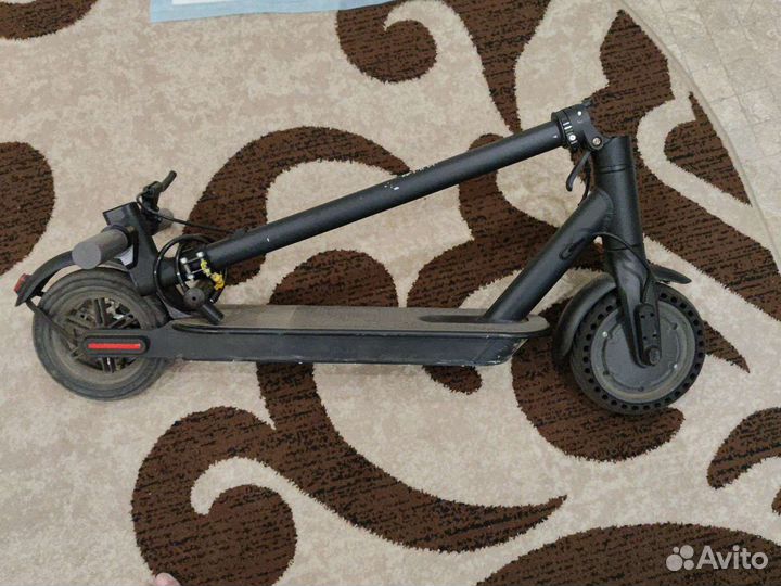 Электросамокат Hiper triumph