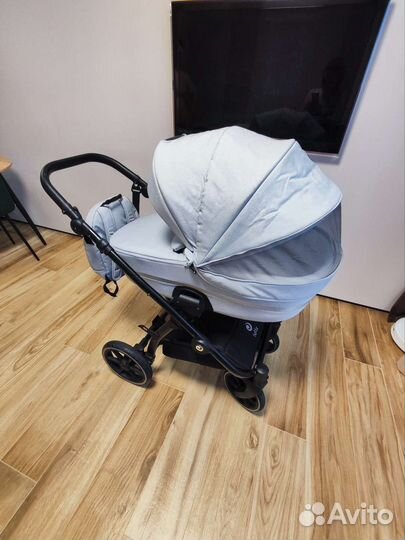 Коляска 3 в 1 Tutis Uno 3+ и база-изофикс