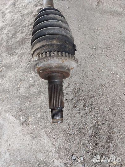 Привод левый Mazda 6 gg