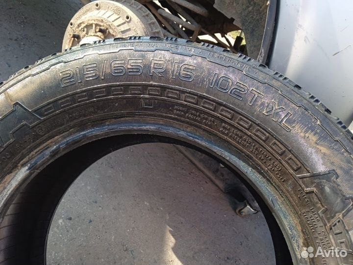 Nokian Tyres Rotiiva AT 215/65 R16