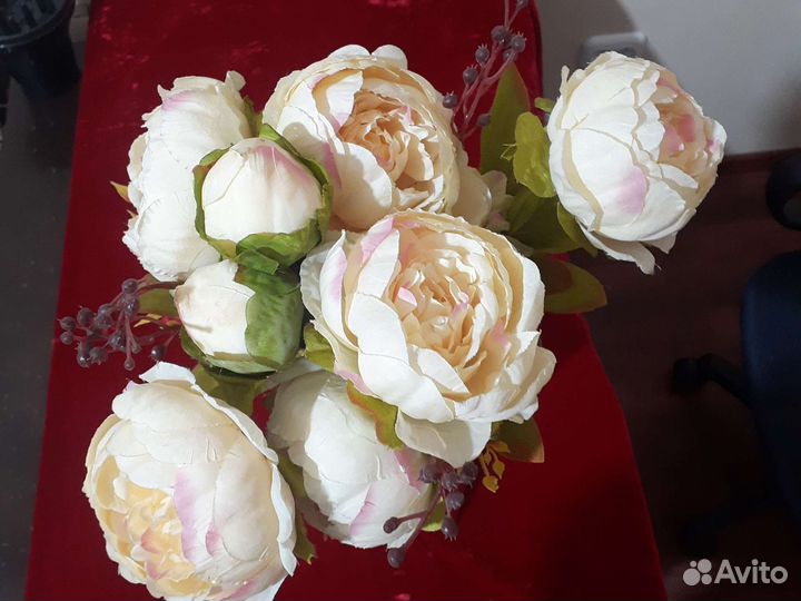 Букет искусственных цветов, (роз )