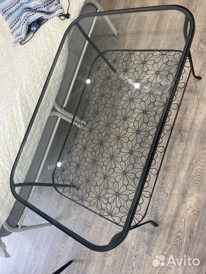 Журнальный столик Икеа