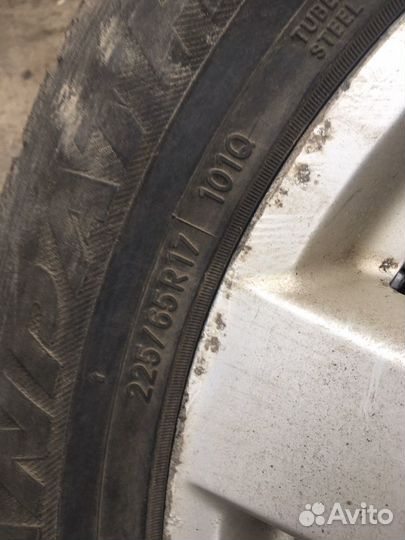 Toyo Tranpath S/U 225/65 R17