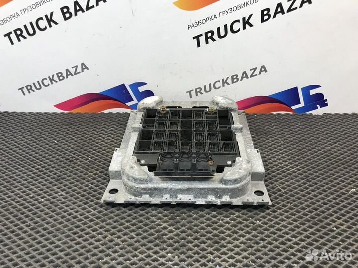 Корпус блока предохранителей Mercedes-Benz Actros