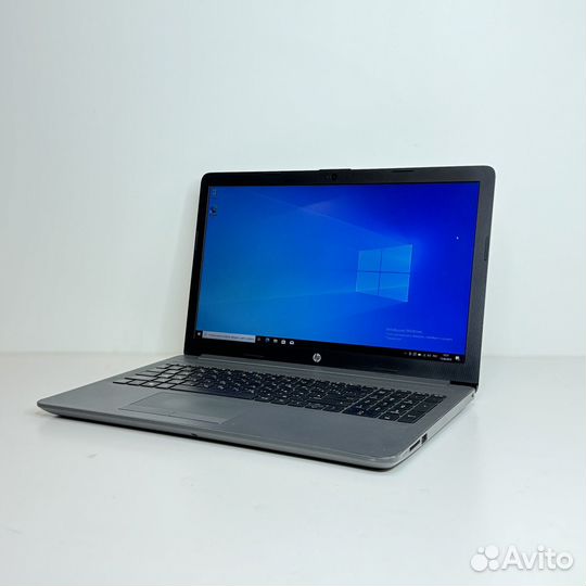 Ноутбук HP 250G7 I3-7gen