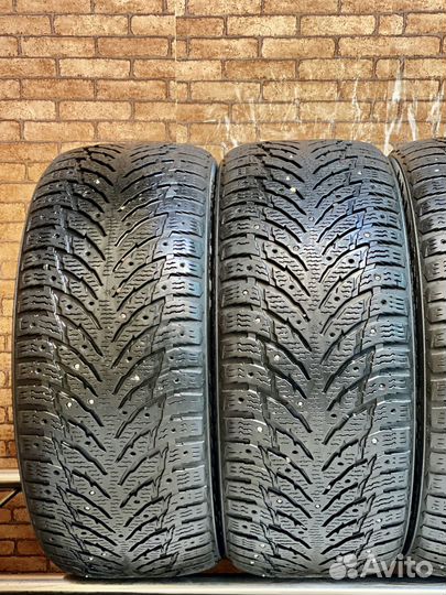 Nokian Tyres Hakkapeliitta 9 245/40 R19