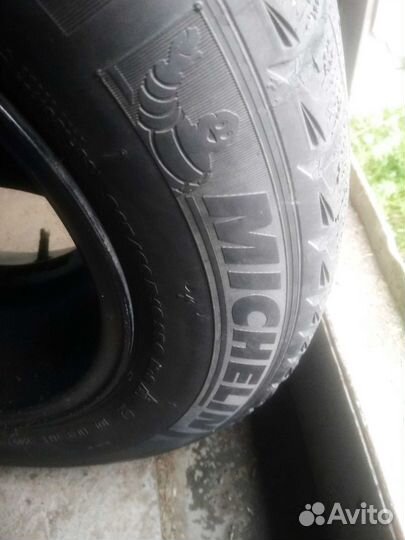 Michelin X-Ice 215/60 R16