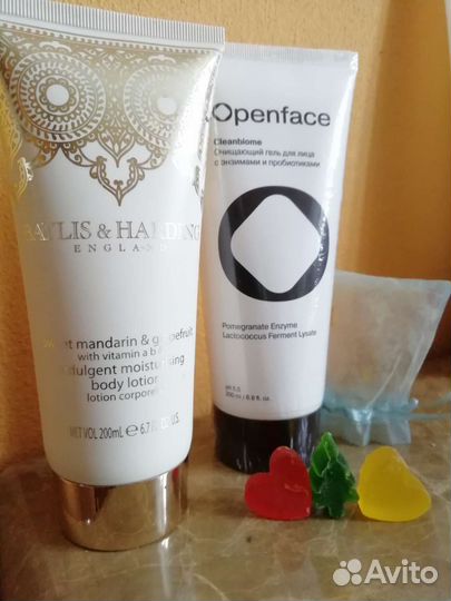 Косметика для губ.для глаз.для лица и тела