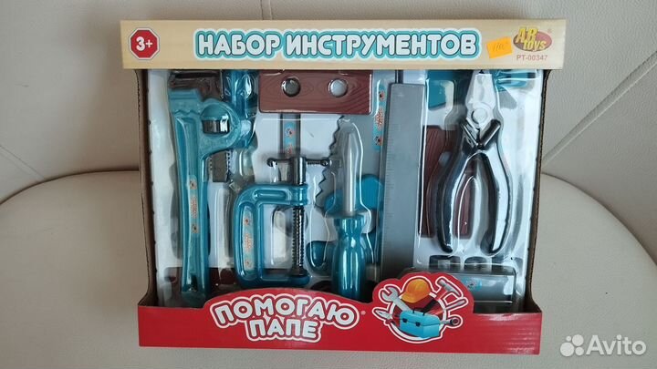 Машинки, роботы, конструктор, наборы инструментов