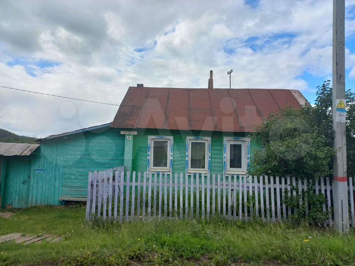 Дом 24,7 м² на участке 13 сот.