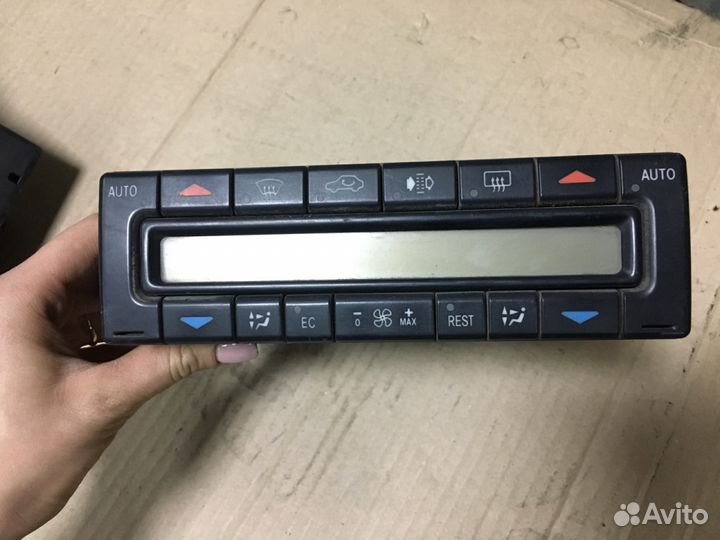 Блок управления климатической установкой Mercedes