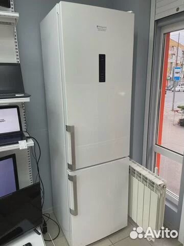 Холодильник Hotpoint-Ariston HFP 7200WO(Нв)