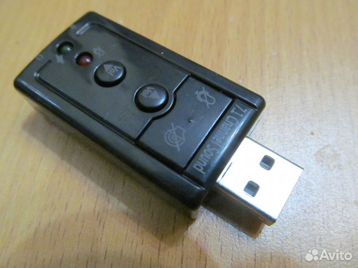 Внешний мини-адаптер USB для звуковой карты