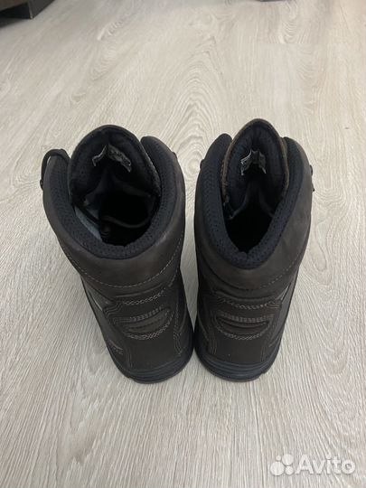 Военный ботинки фарадей