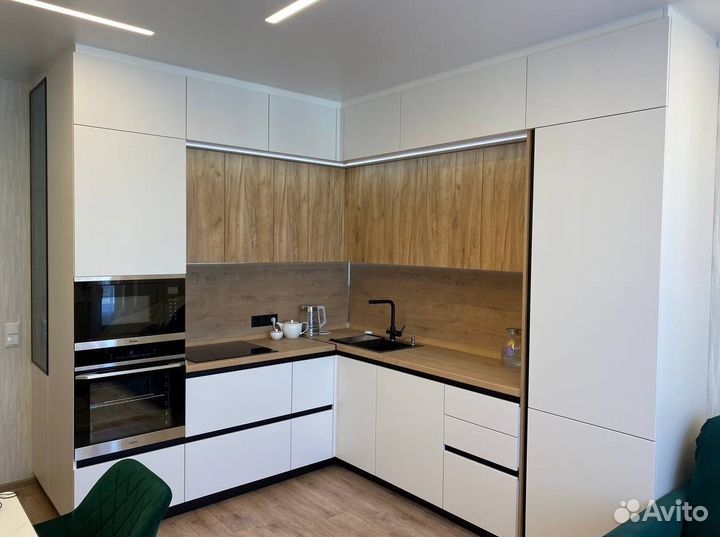 Кухня. Влагостойкая столешница