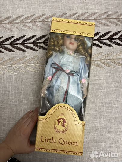 Кукла фарфоровая новая little queen
