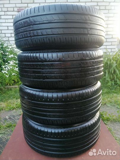Yokohama BluEarth AE50 215/55 R16 97W