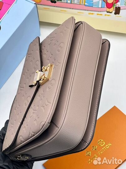 Сумка женская Louis Vuitton Pochette *Люкс gold