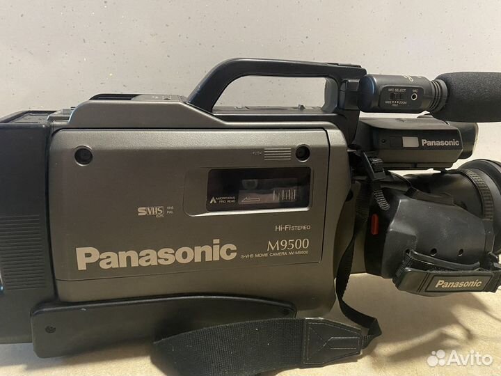 Видеокамера Panasonic NV-M9500