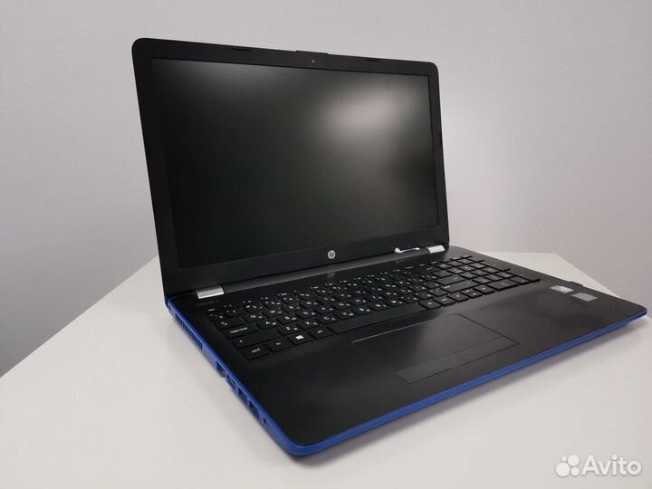 Ноутбук HP 15-bs050ur