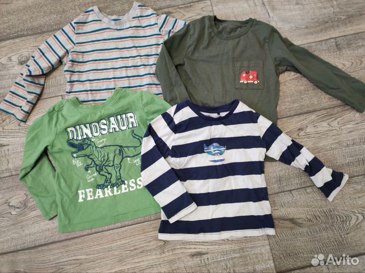 Одежда для мальчика 104р