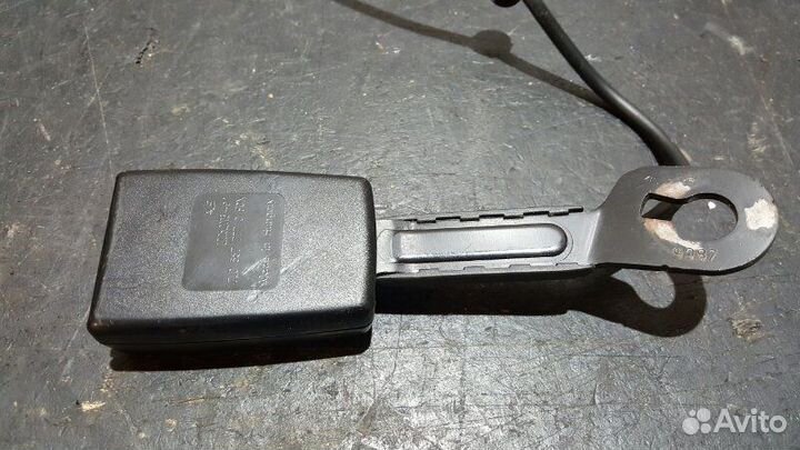 Замок ремня безопасности передний левый Porsche