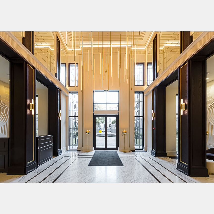 2-к. квартира, 150,8 м², 1/7 эт.